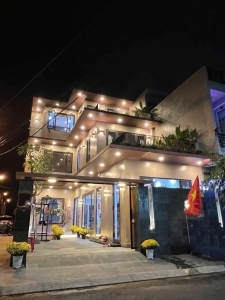  VILLA GÓC 2 MẶT TIỀN – SƠN THỦY – NGANG 10M HIẾM 